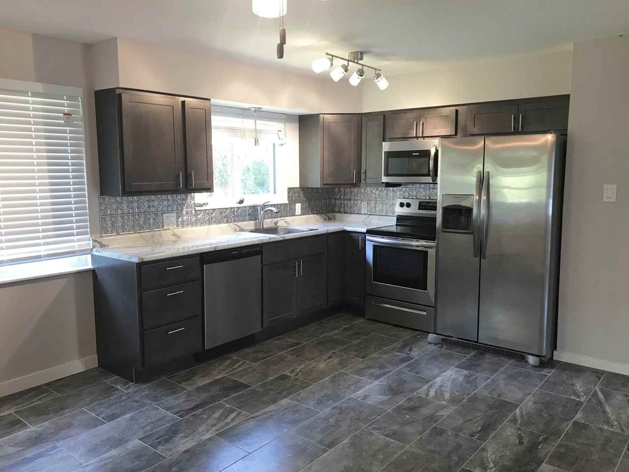 2309 Ida Dr - Photo 6 of 9