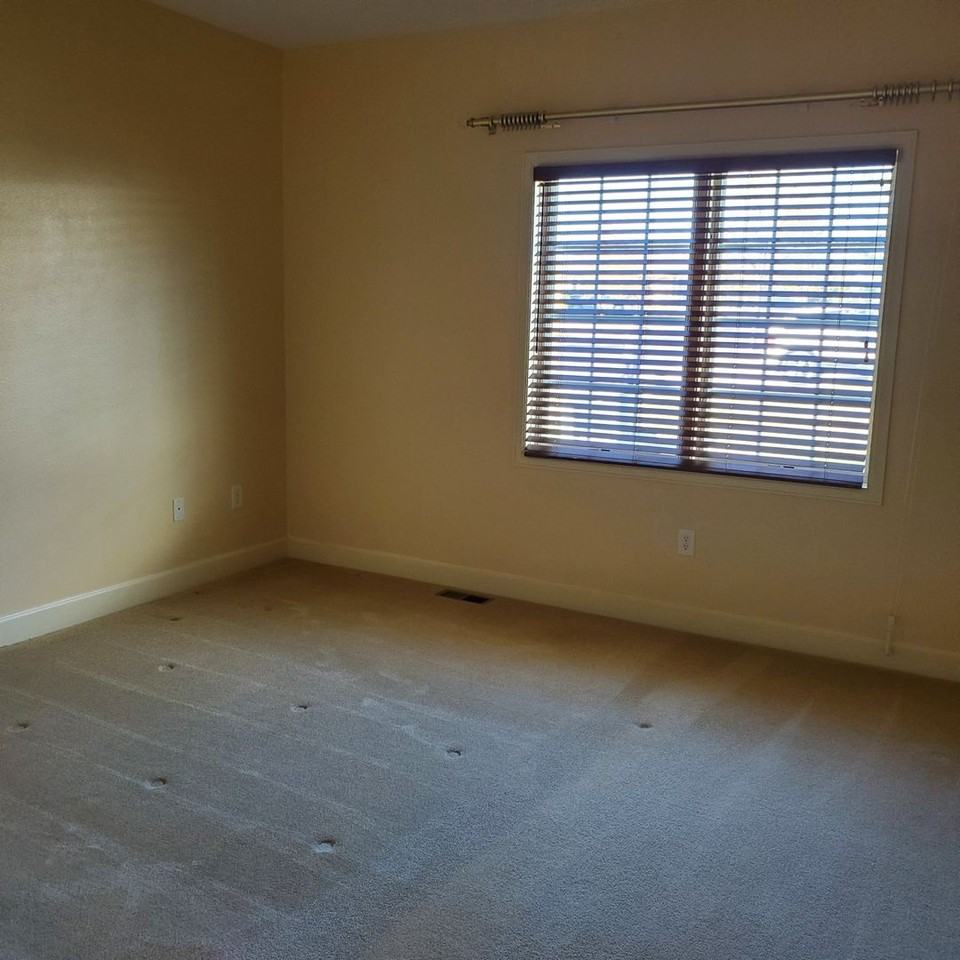 900 Whispering Hills Rd - Photo 6 of 18