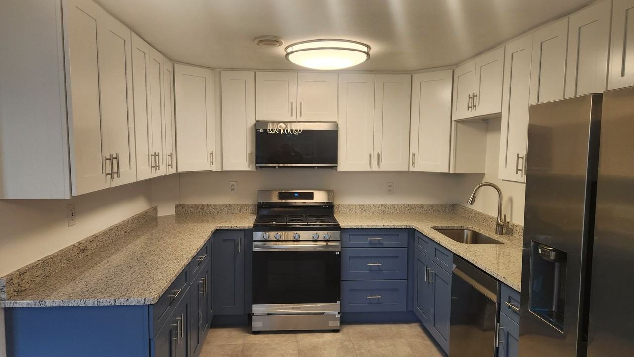 618 Madison Ave - Photo 6 of 15