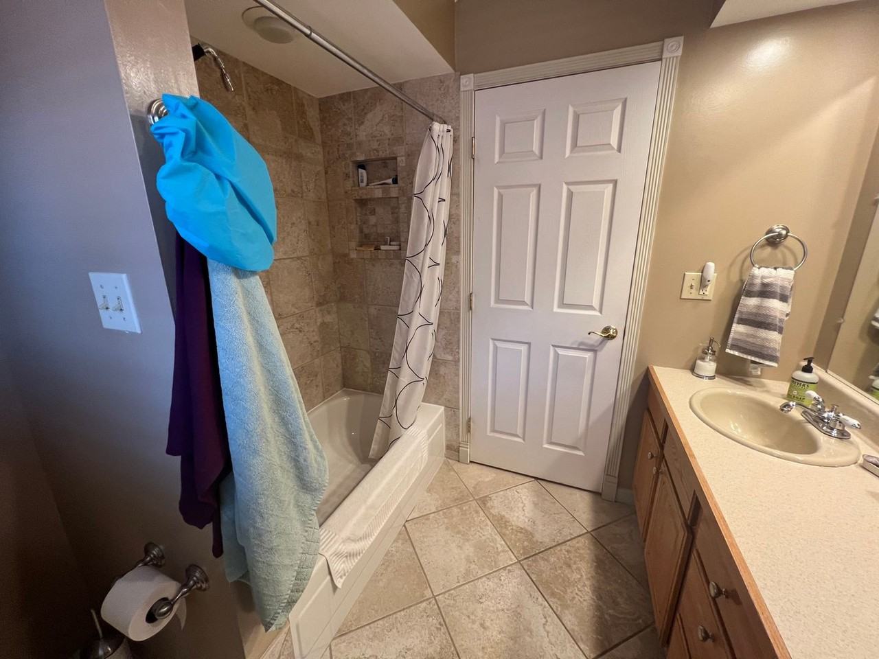 2185 S Washington St - Photo 7 of 20