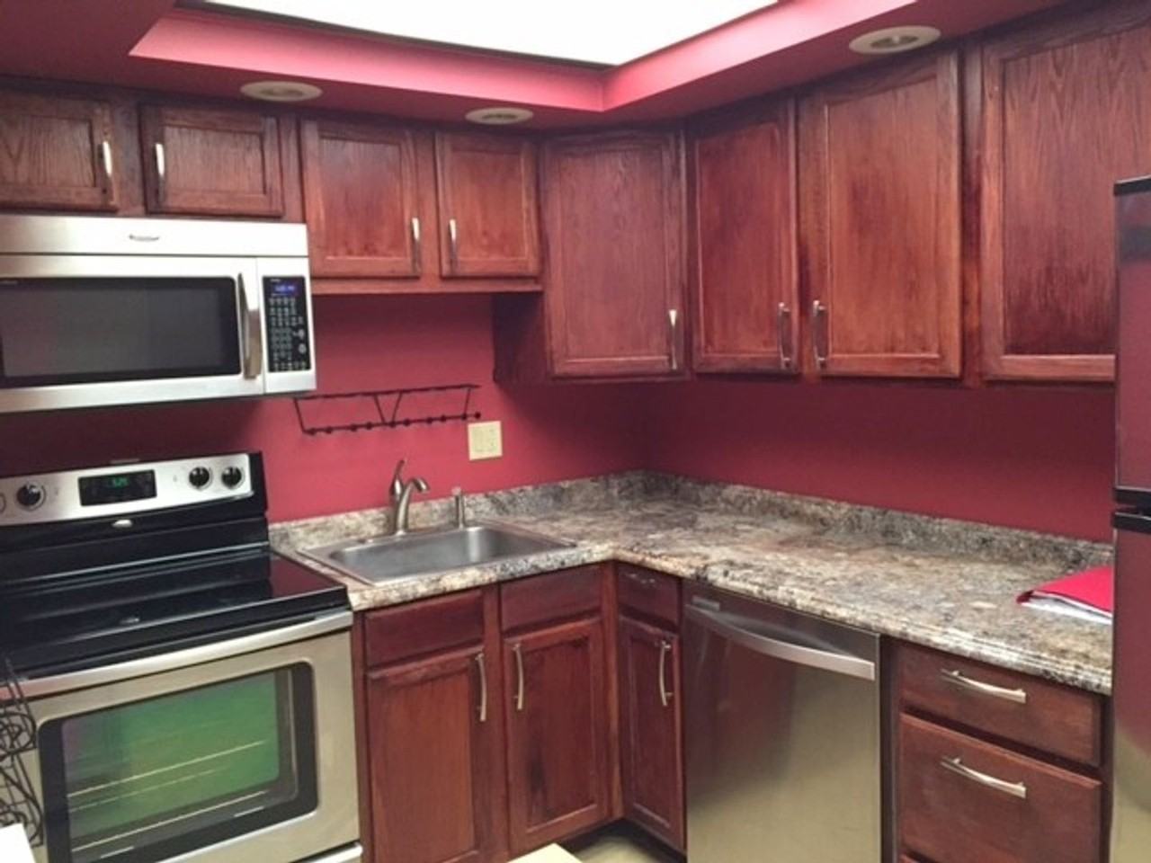 802 Stratford Dr - Photo 7 of 15