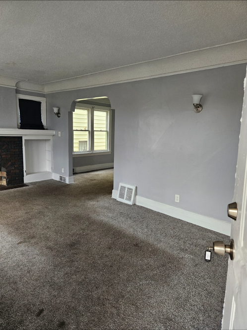 15501 Ilene St - Photo 3 of 11