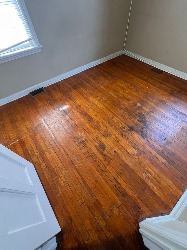 3914 Brookside Blvd - Photo 2 of 12