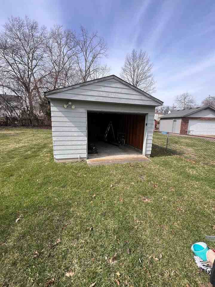 3914 Brookside Blvd - Photo 5 of 12