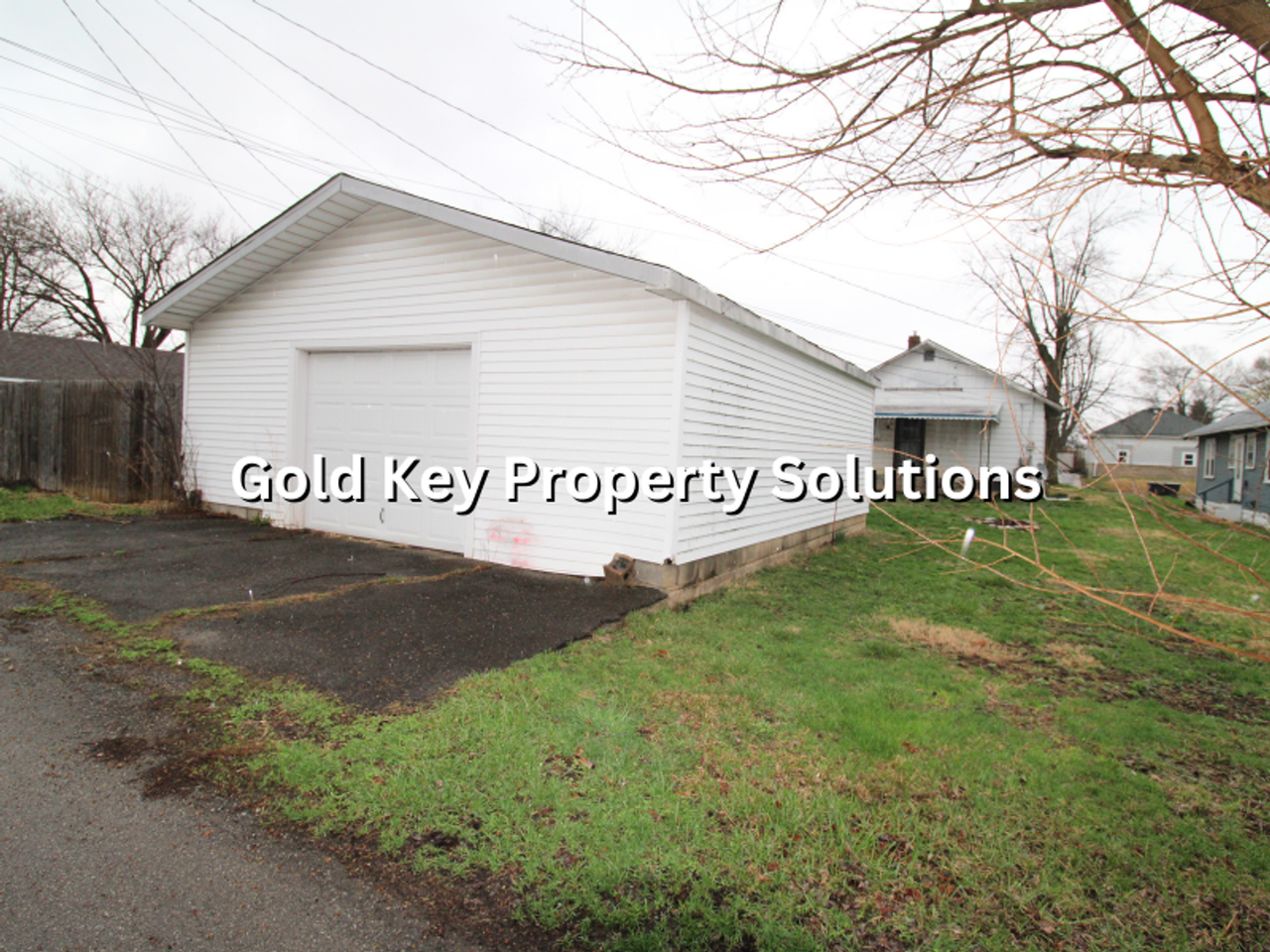 2315 Chase St - Photo 6 of 19