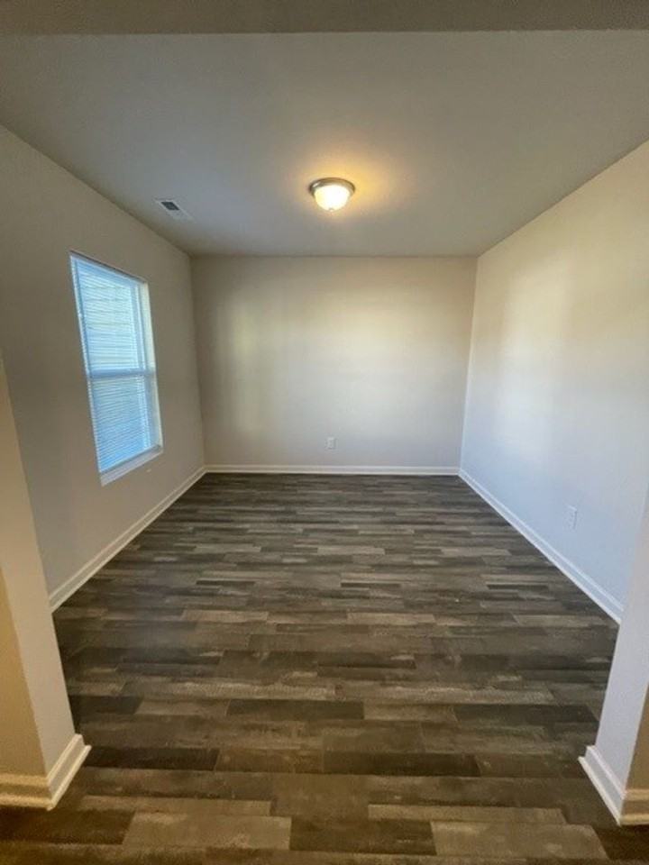 119 W Carmel Cove Dr - Photo 3 of 19