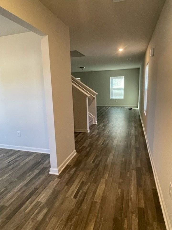 119 W Carmel Cove Dr - Photo 4 of 19