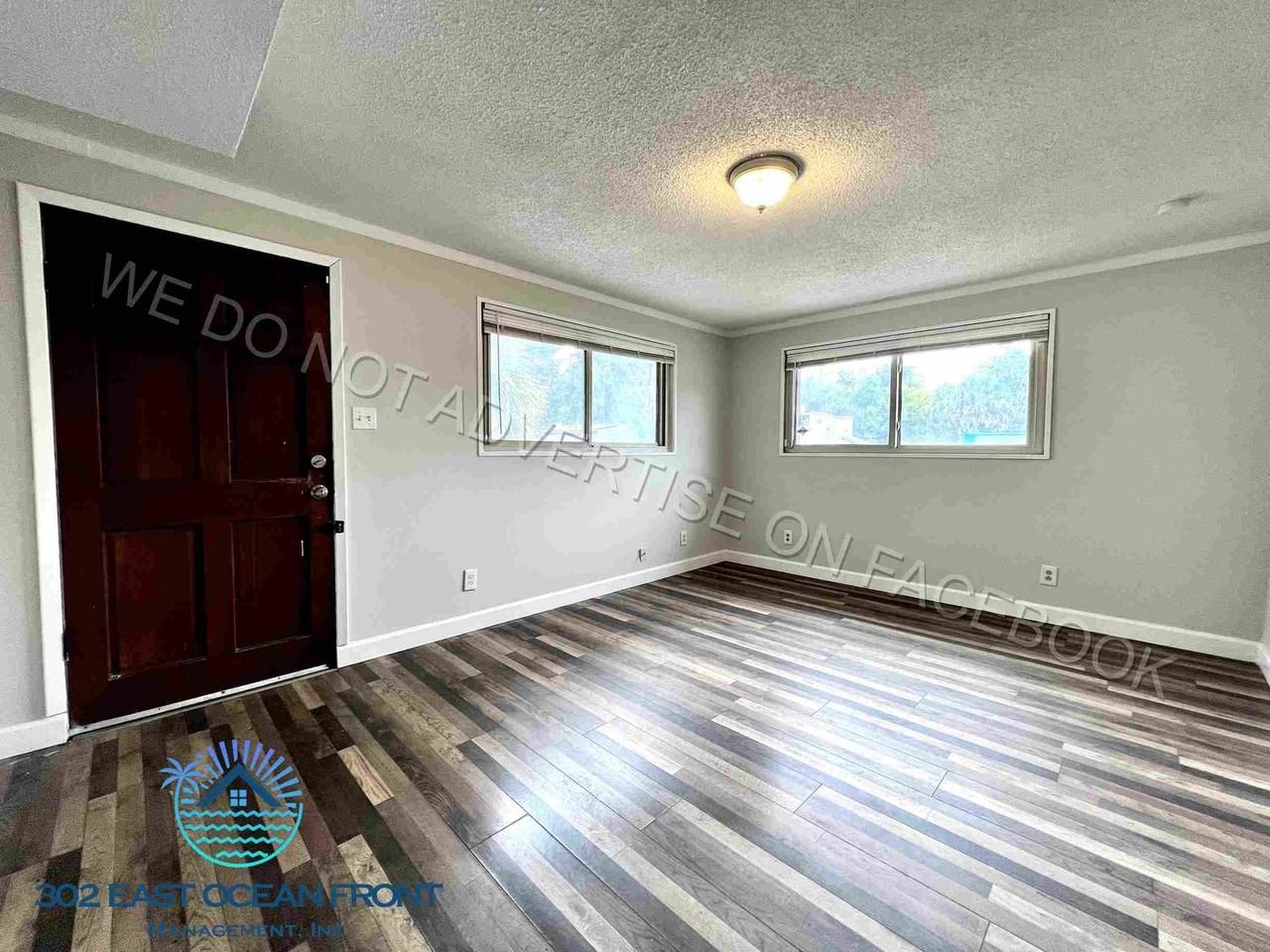 4625 Brentwood Ave - Photo 2 of 15