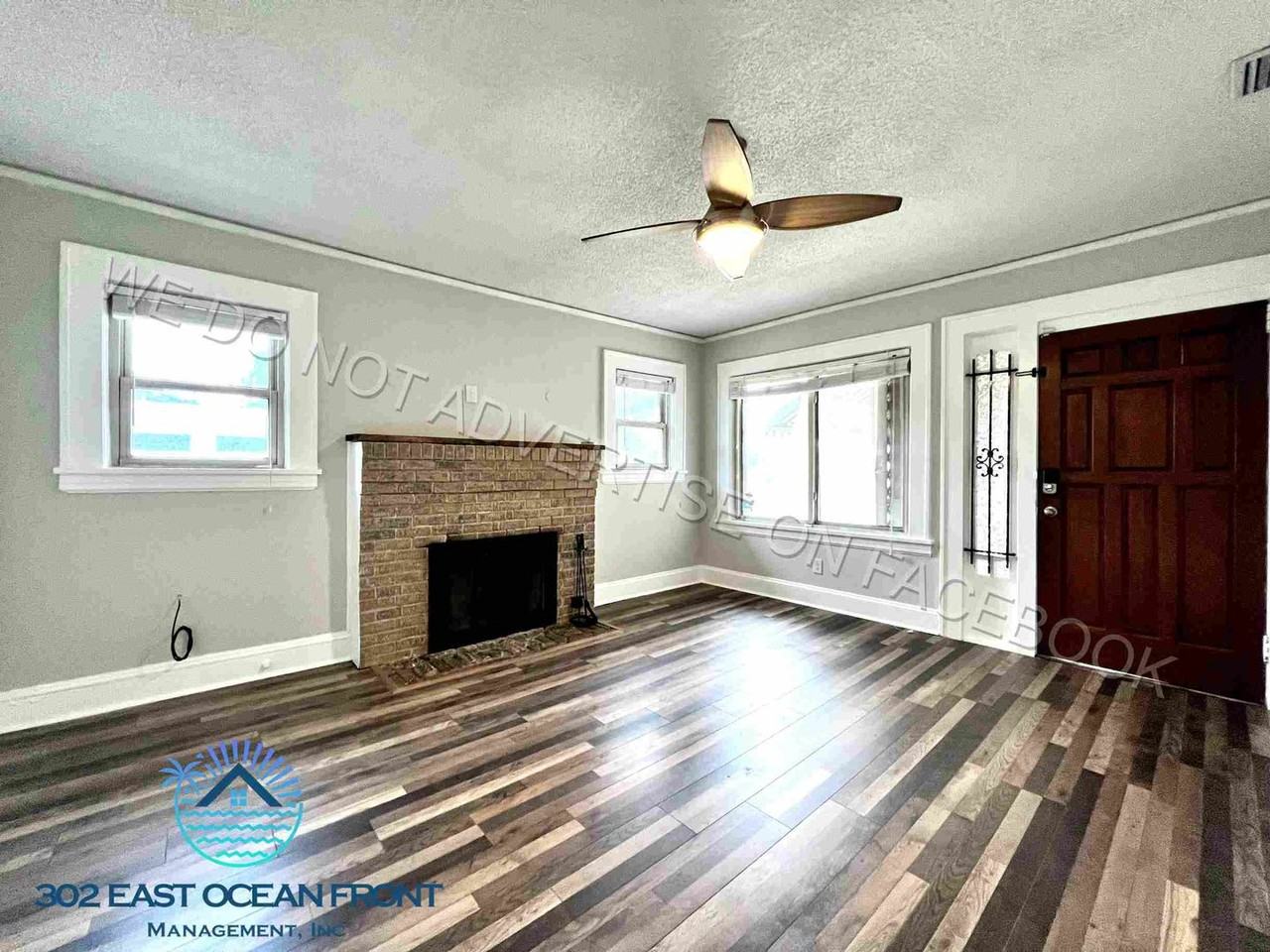 4625 Brentwood Ave - Photo 4 of 15