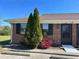 featured image of 627 Plymouth St