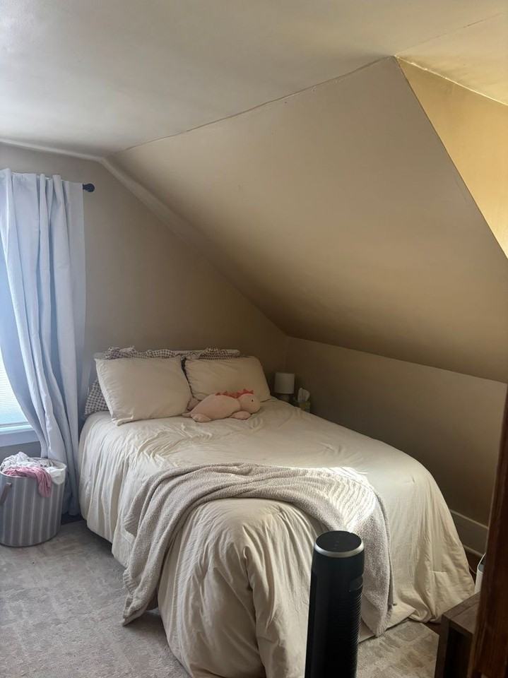 2509 Iowa St - Photo 4 of 10