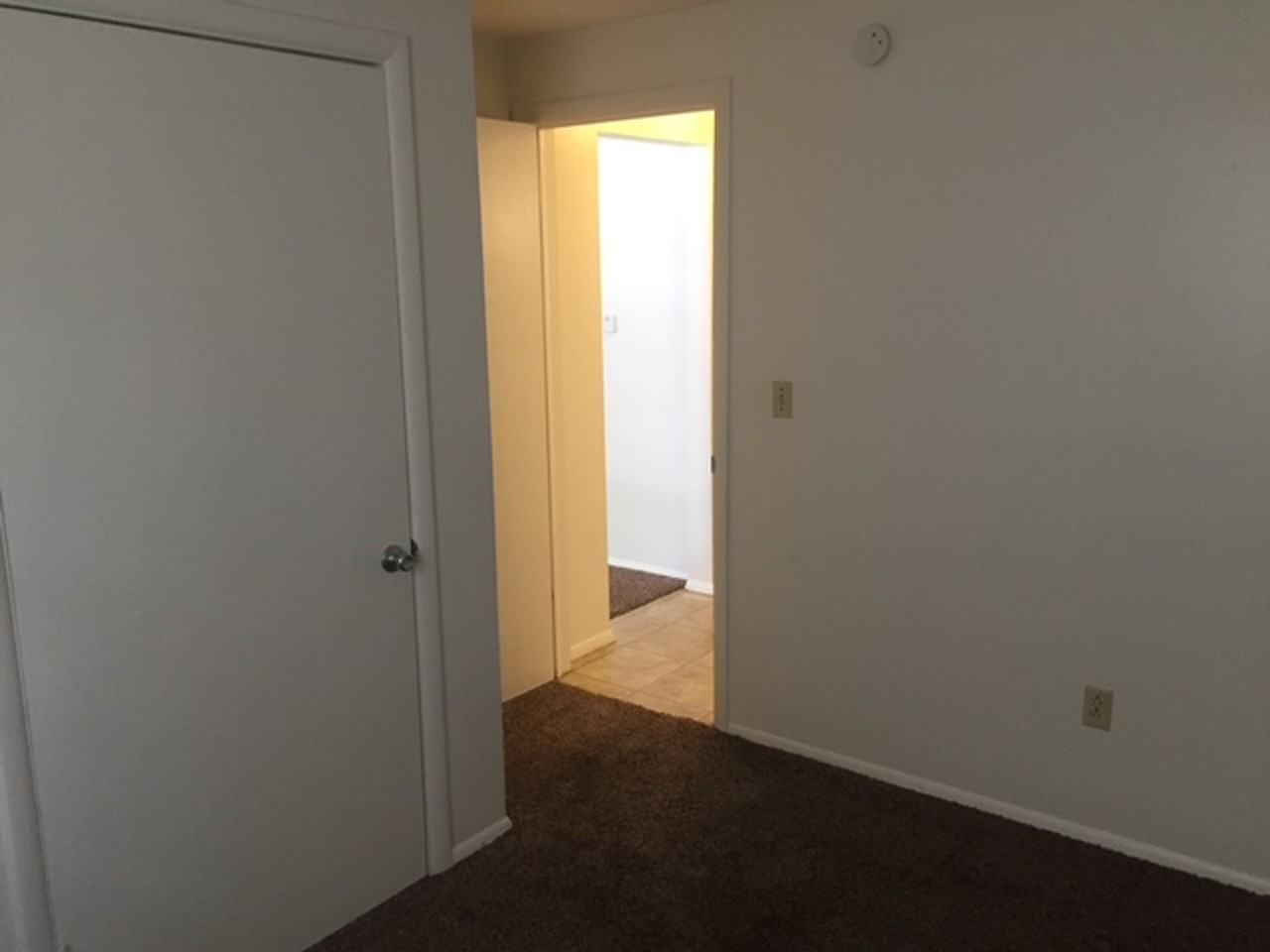 314-320 Fairview Ave - Photo 4 of 10