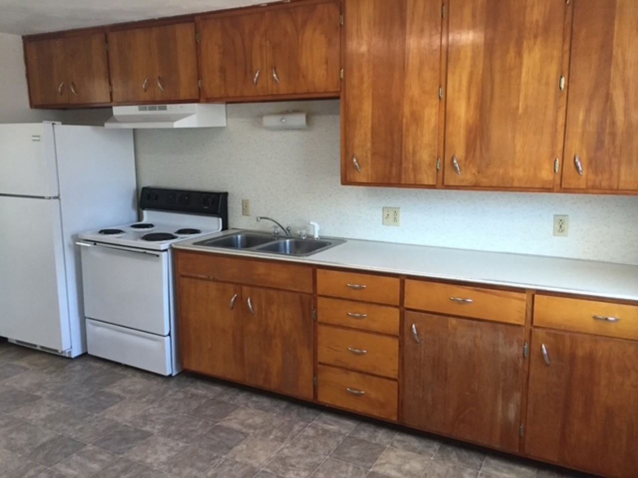 314-320 Fairview Ave - Photo 6 of 10