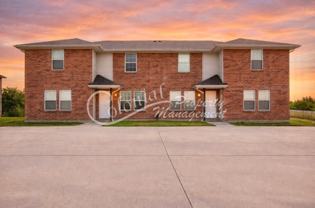 5906 Greengate Dr #D - Photo 1 of 1