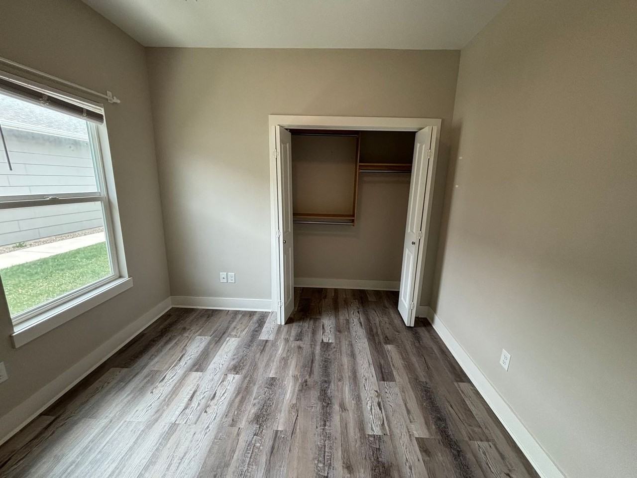 2610 W 55th St N - Photo 7 of 19