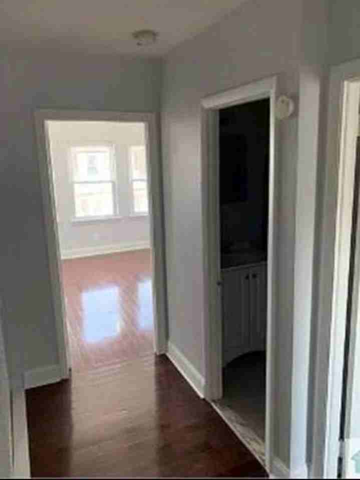 5630 Litchfield St - Photo 4 of 7