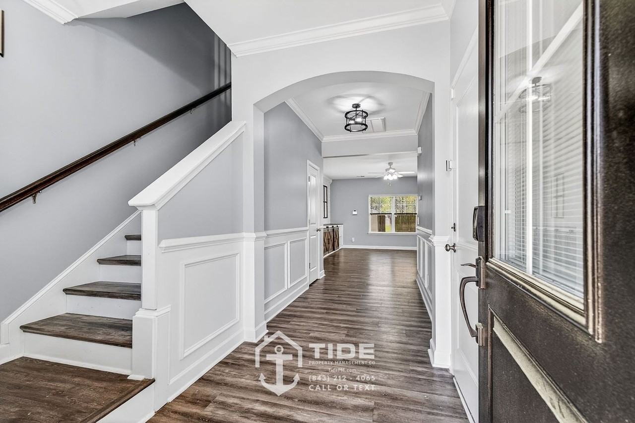 451 Brookgreen Dr - Photo 5 of 50