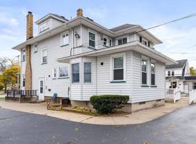 2729 Dewey Ave - Photo 1 of 1