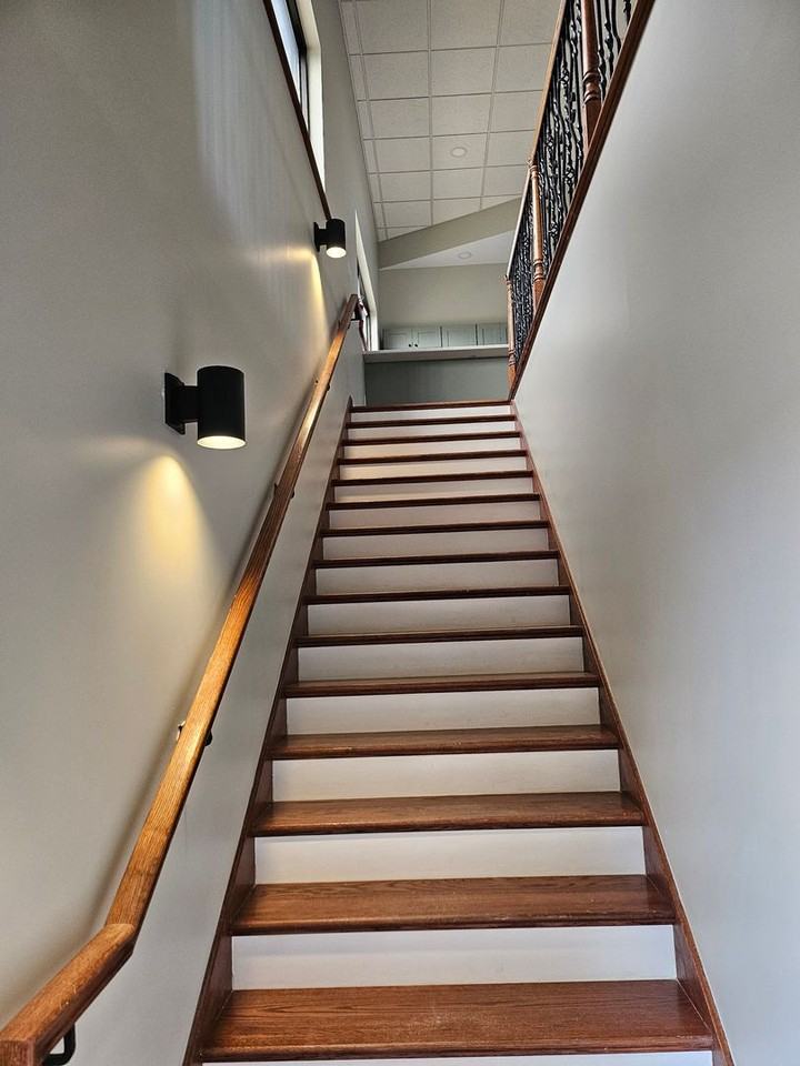 41 W Division - Photo 3 of 29