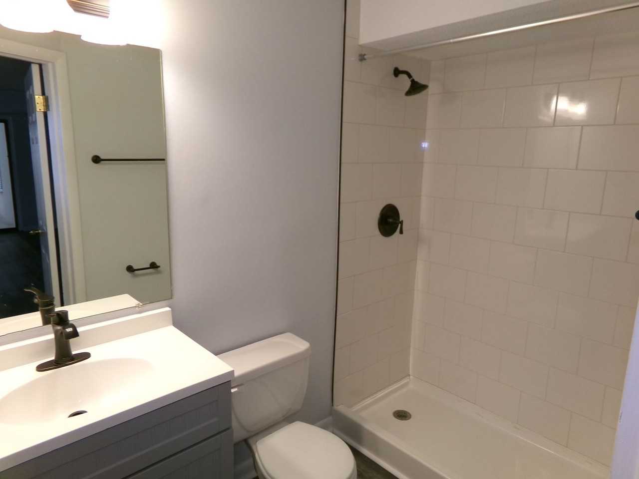 218 Lamplighter Cir - Photo 7 of 14