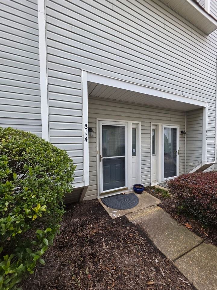 814 Gable Way - Photo 2 of 28