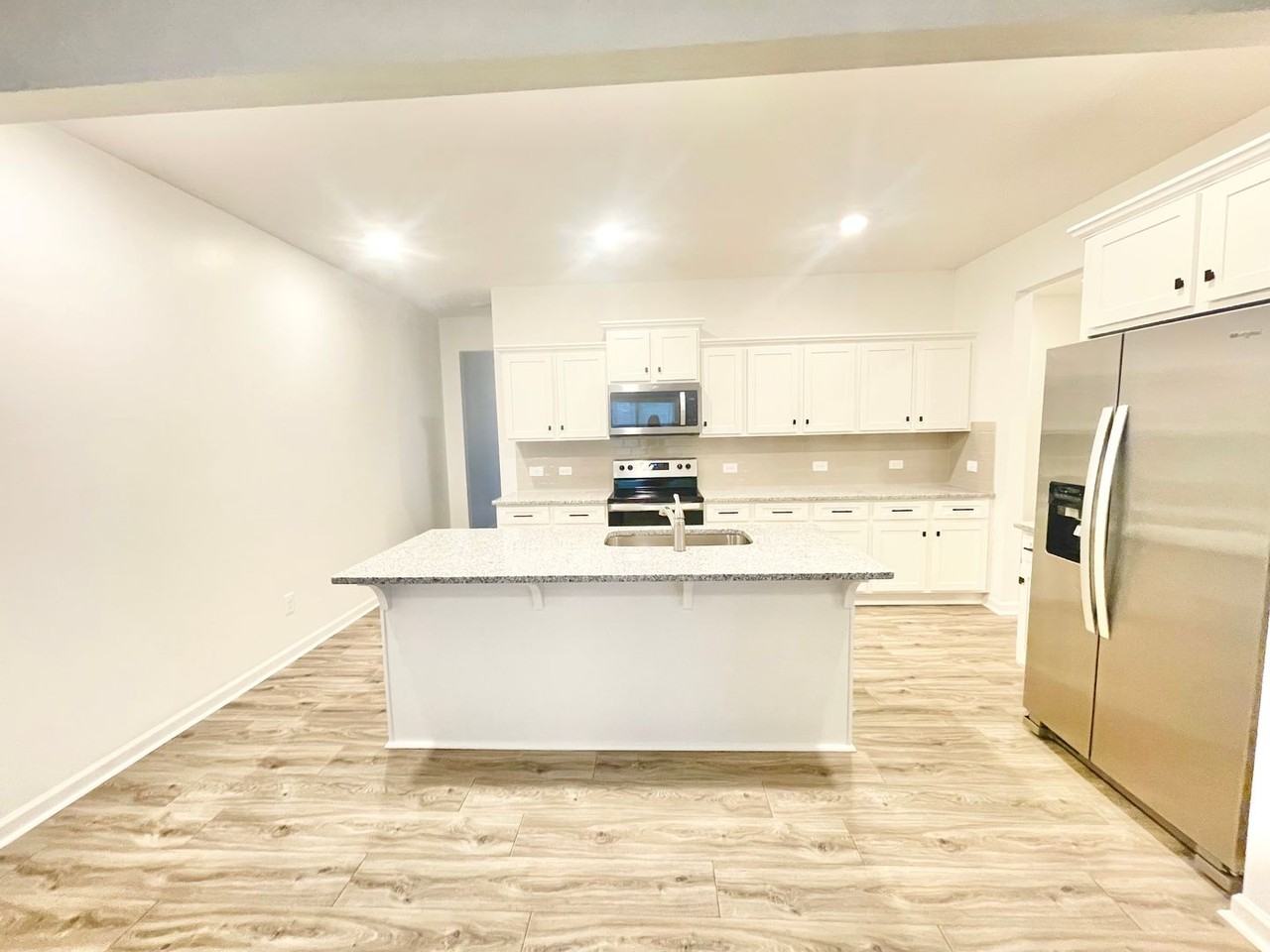 1348 Stork Dr - Photo 2 of 13