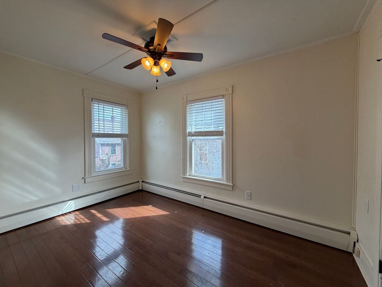 14 Tyler St - Photo 6 of 13