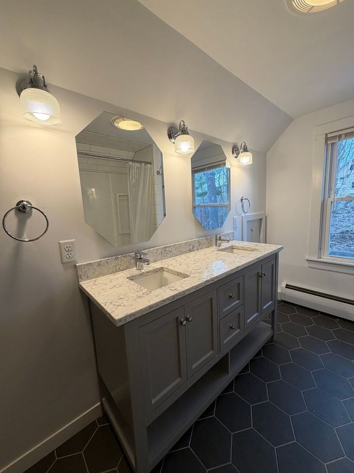 40 Cady St - Photo 3 of 22