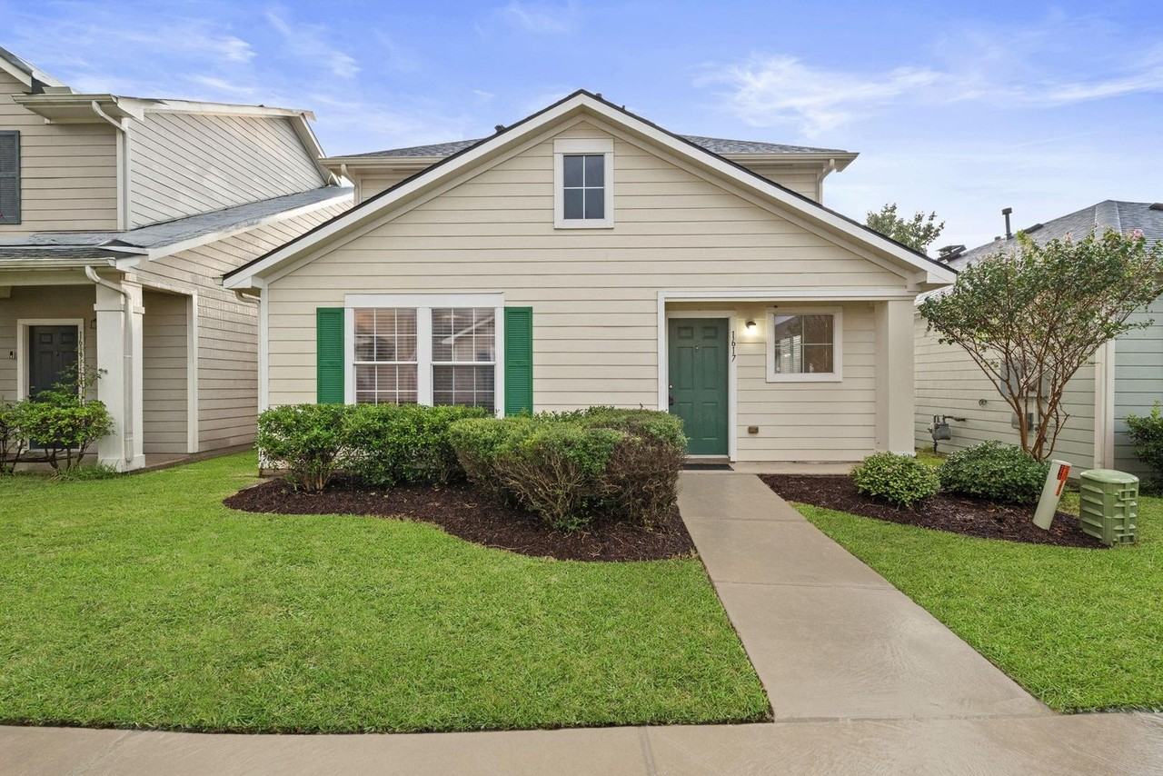 1617 Nichole Woods Dr - Photo 4 of 36