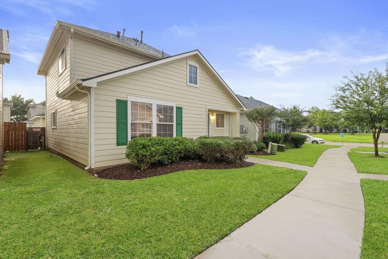 1617 Nichole Woods Dr - Photo 5 of 36