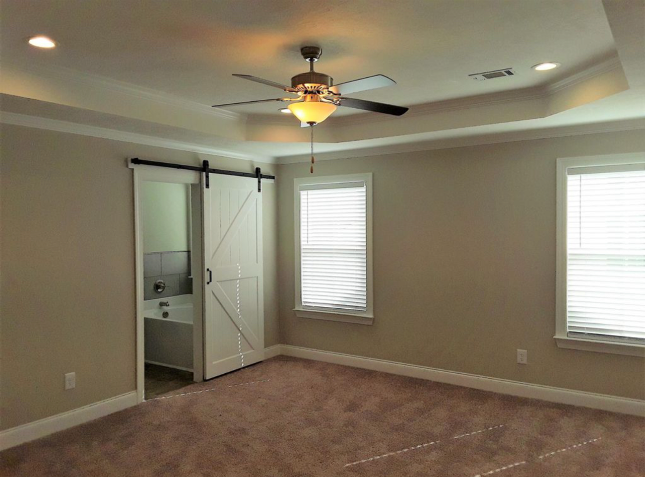 137 Dublin Loop - Photo 6 of 12