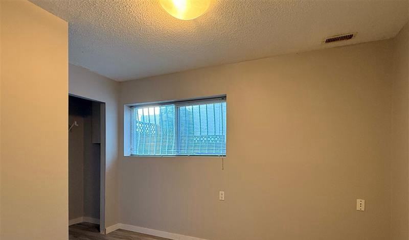 803 Baker Drive - Photo 6 of 8