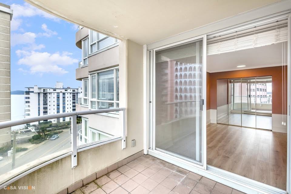 2203 Bellevue Avenue ##701 - Photo 5 of 23