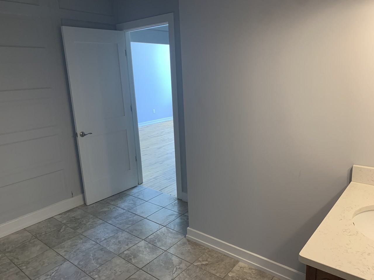 2415 Ballentine Blvd #104 - Photo 5 of 23