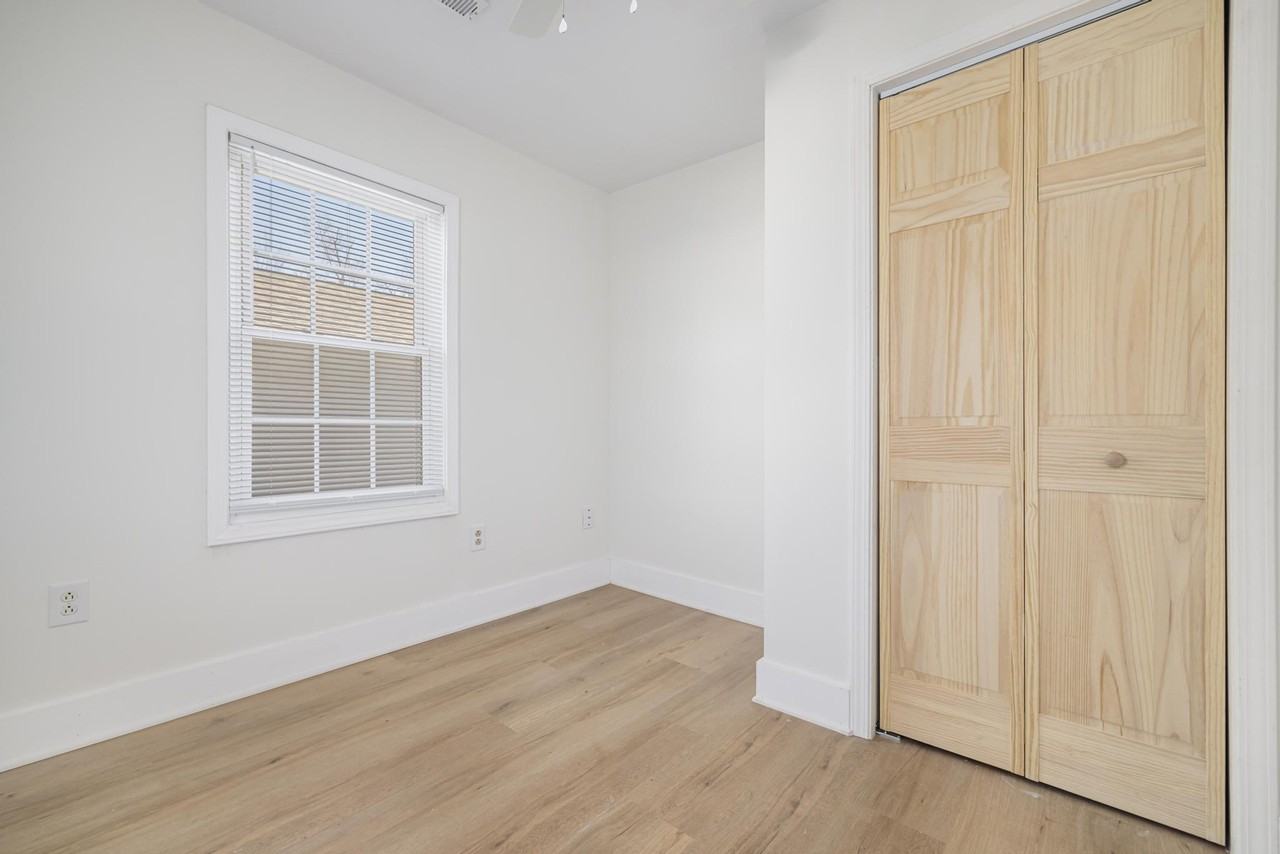 1729 Mary St #1 - Photo 7 of 10