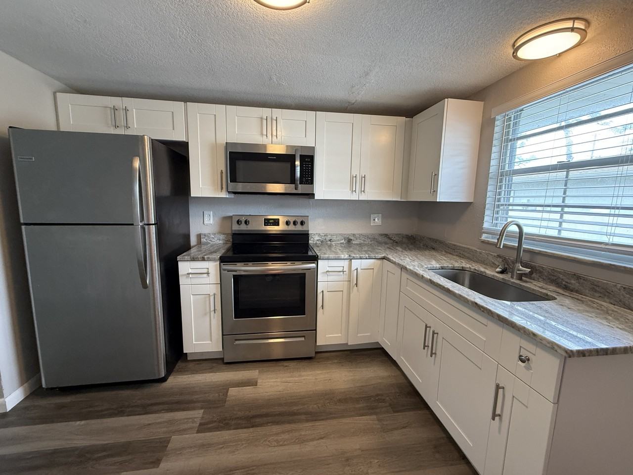 260 Nippino Trl E #6 - Photo 5 of 17