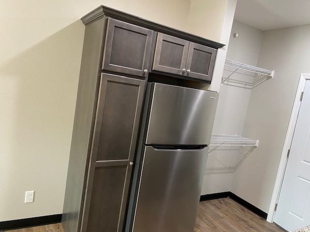 122 W 8th St Apt 7 #122-7 - Photo 6 of 11