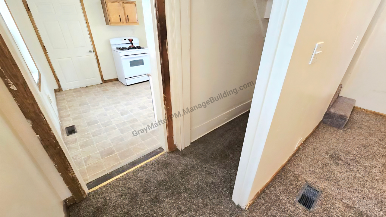 2223 Peach St #4BACK - Photo 6 of 14