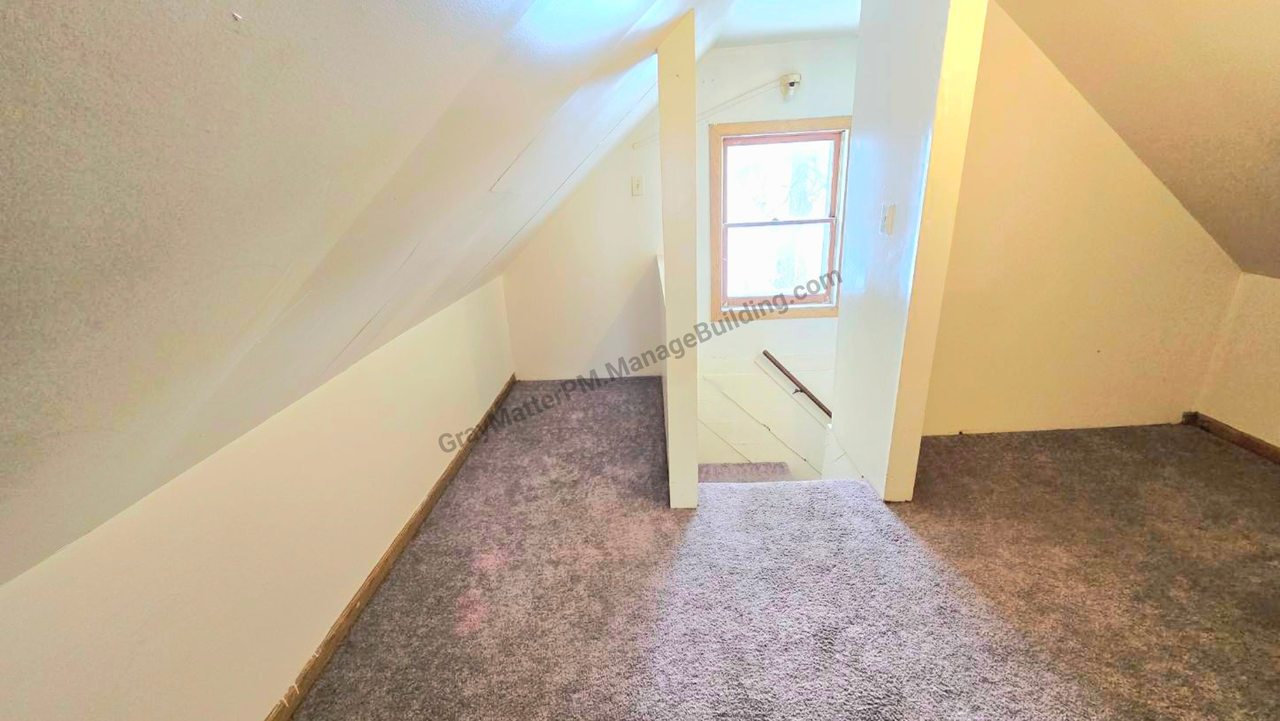 2223 Peach St #4BACK - Photo 7 of 14