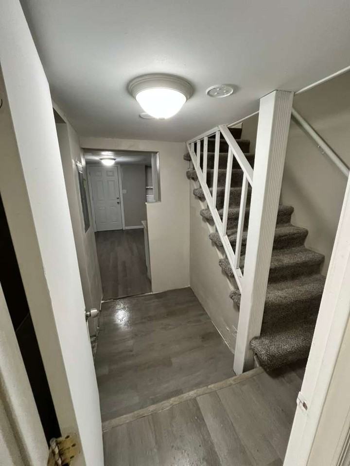 19 Amity Ct #15REAR - Photo 4 of 11