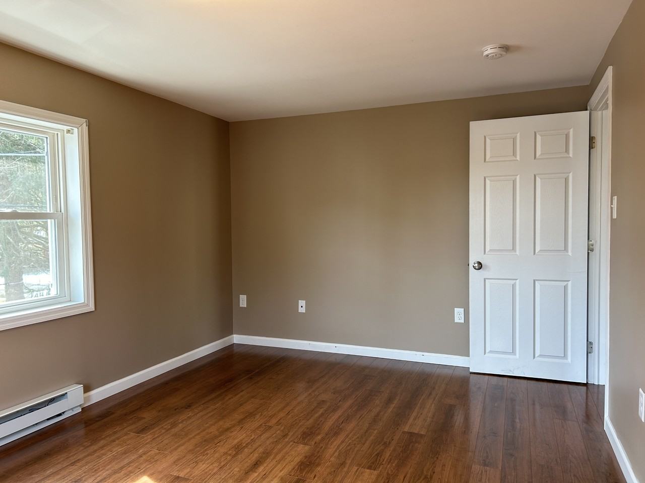 515 Dallas St #2 - Photo 6 of 13