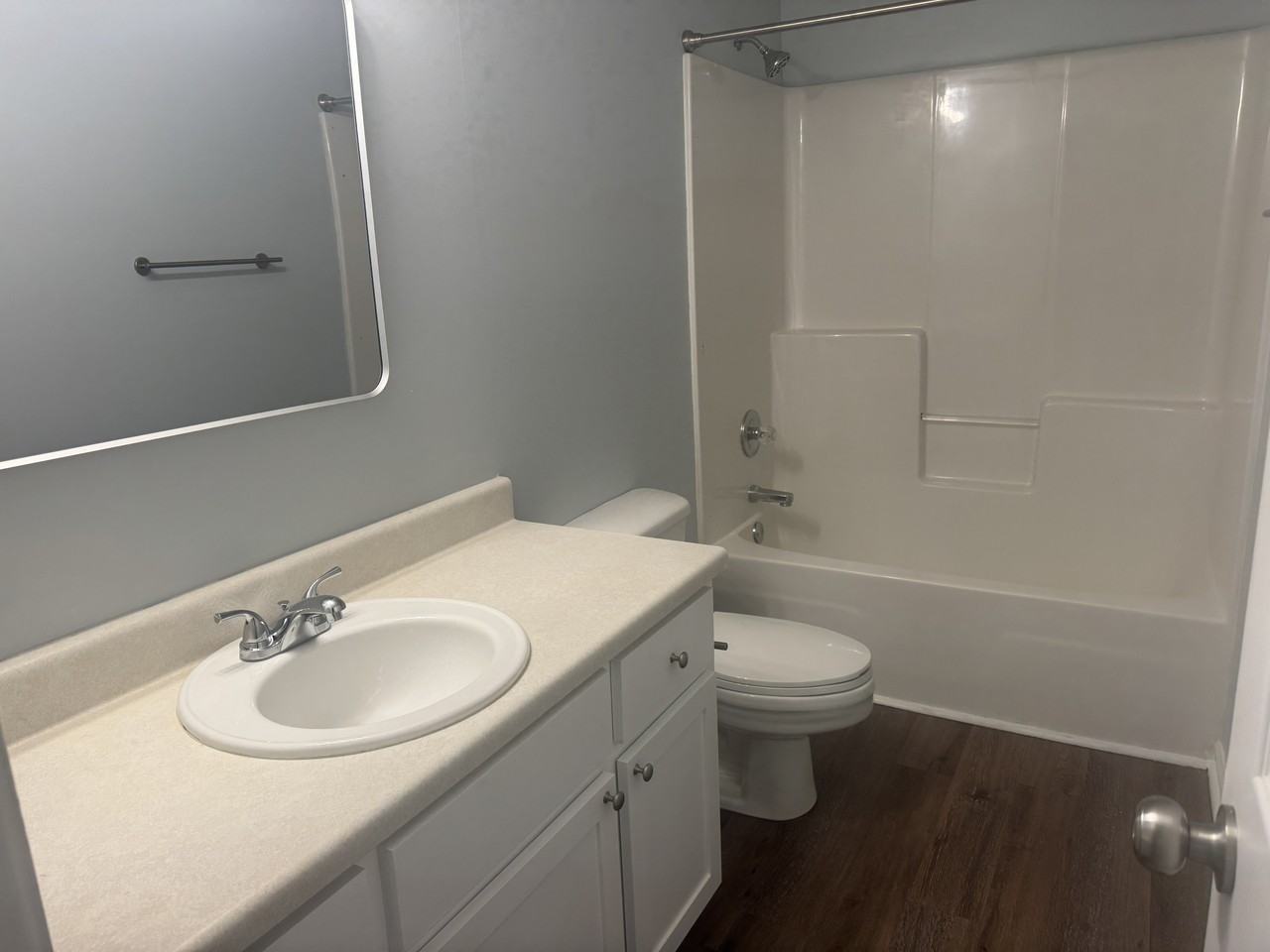 132 Cove Ln #1 - Photo 7 of 10