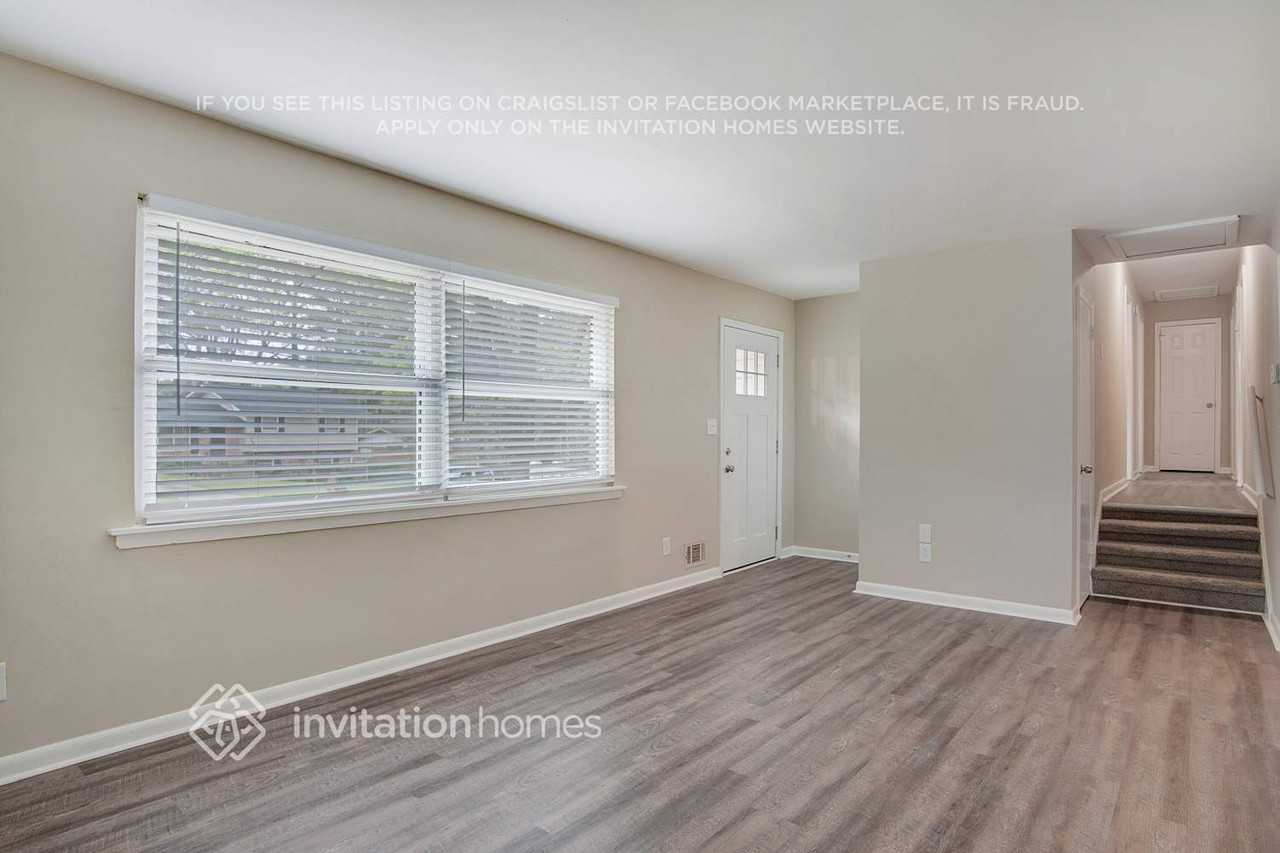 2164 Galway Ln - Photo 3 of 24