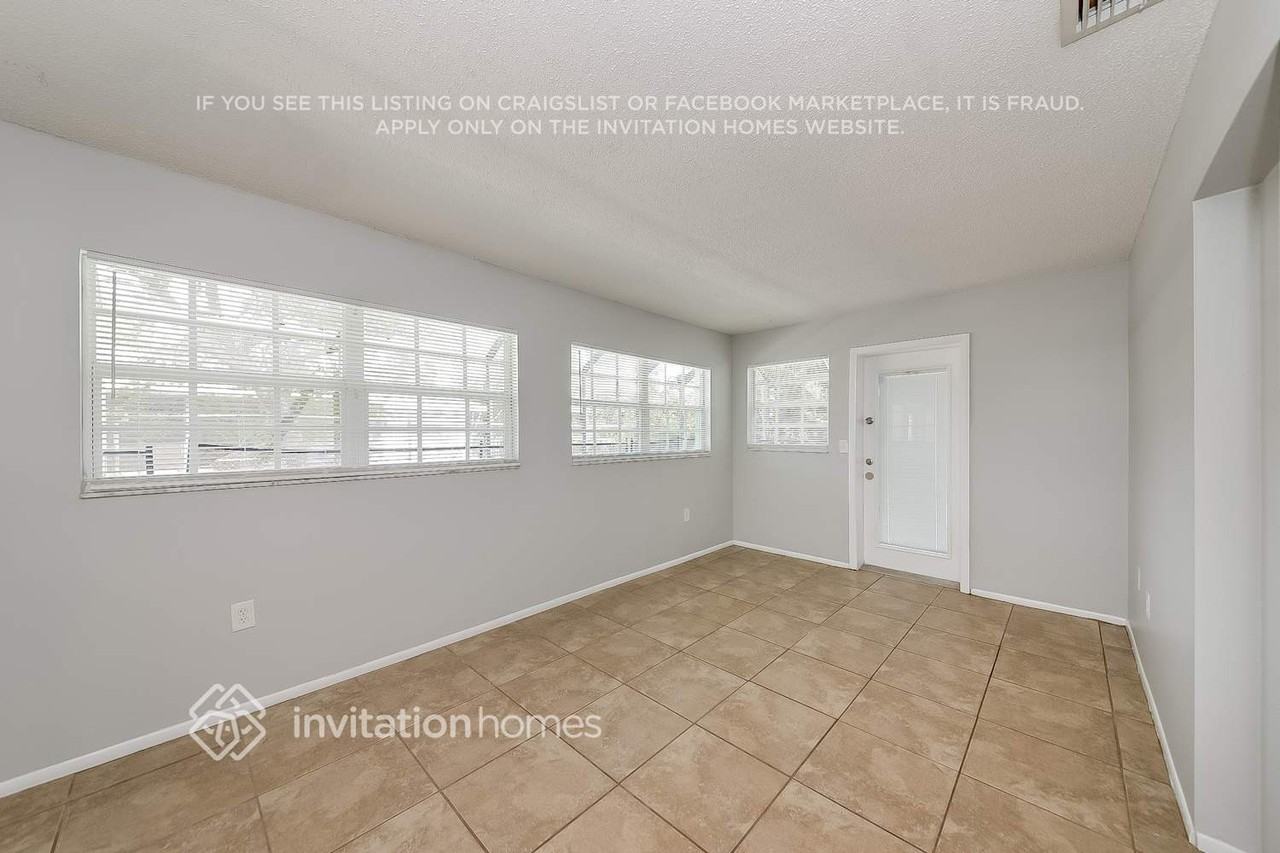 7216 14th Ave Nw - Photo 6 of 17