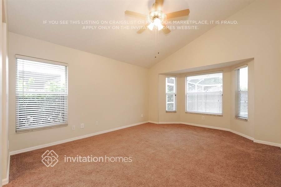 6037 Weatherwood Cir - Photo 7 of 15