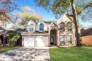 featured image of 3811 Spruce Bay Dr