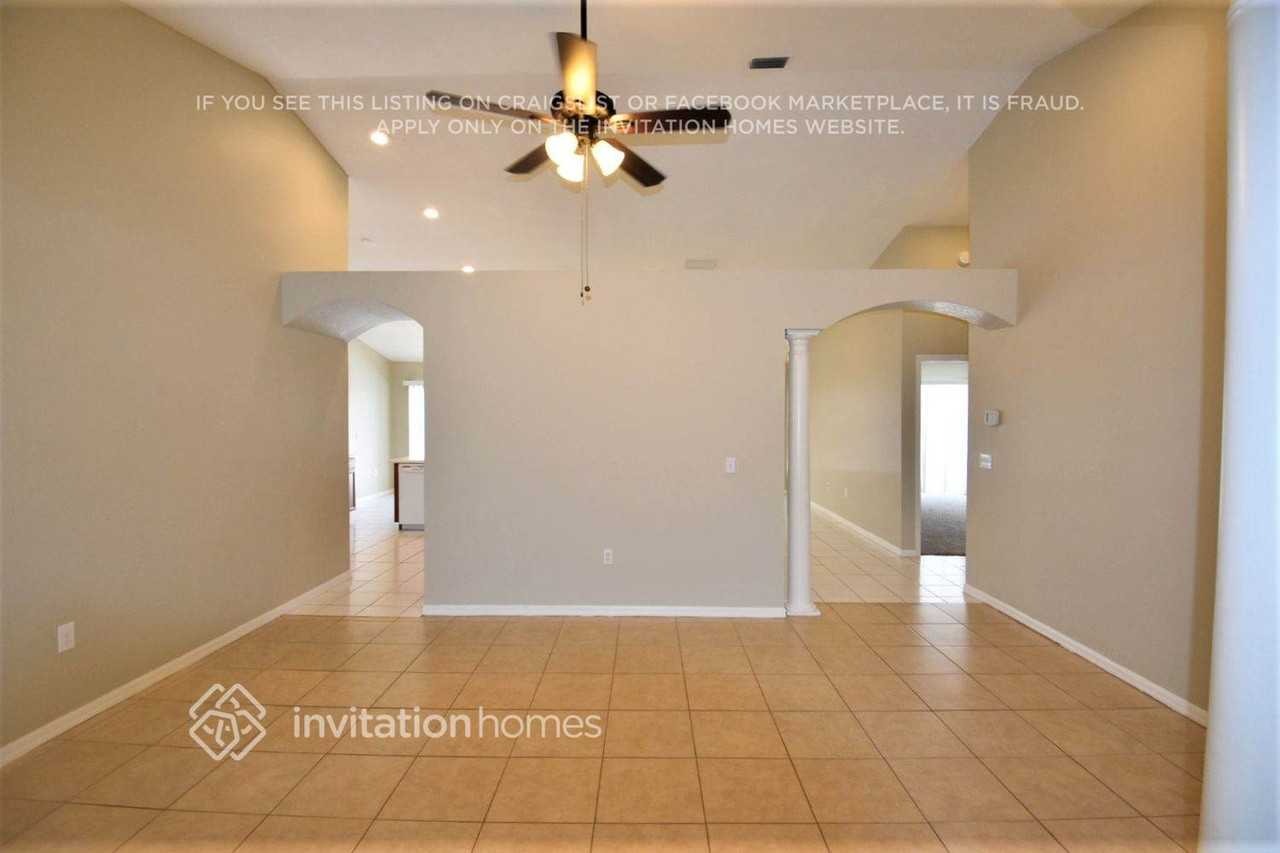 1142 Big Sky Dr - Photo 3 of 23