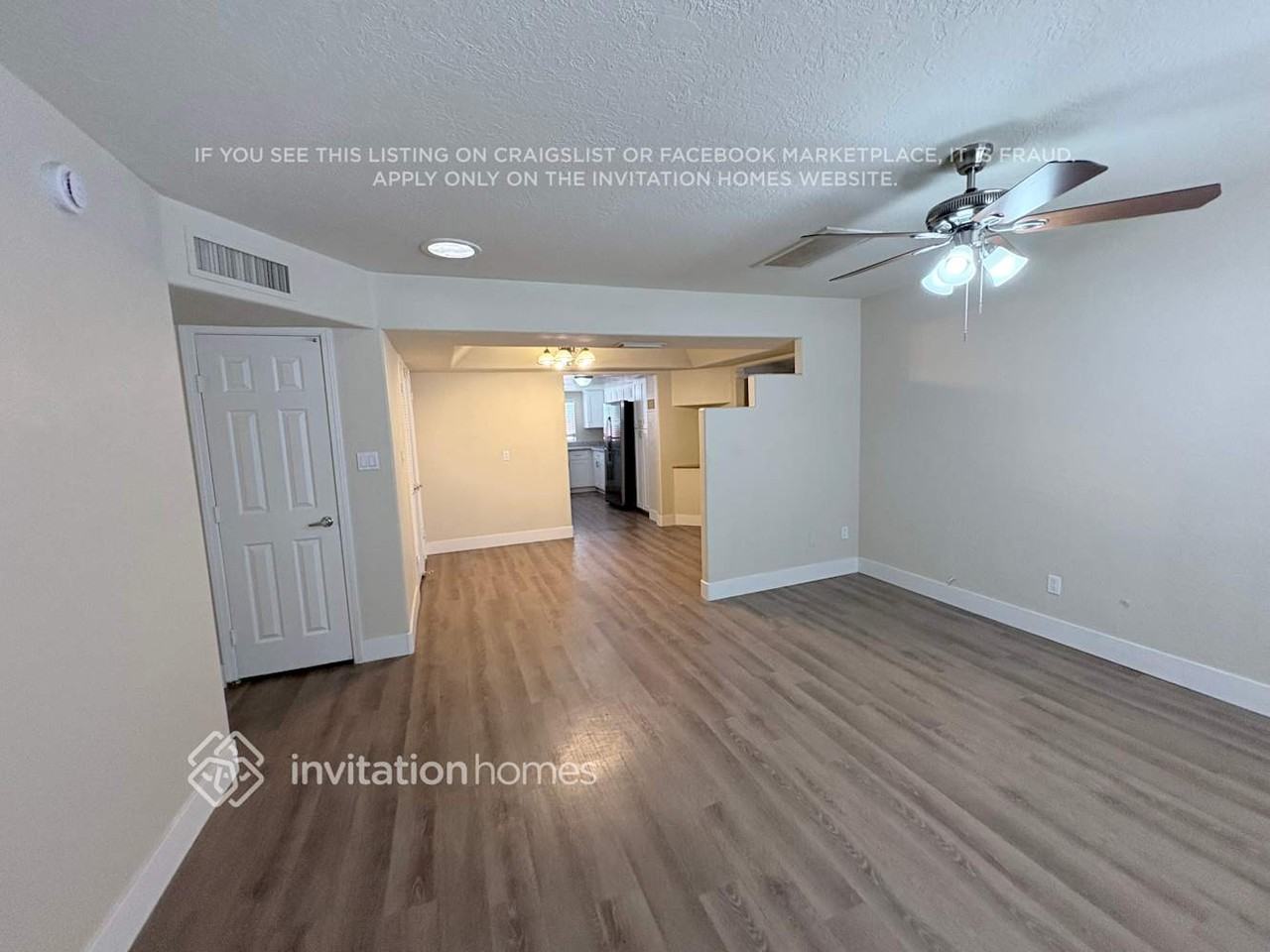 2627 N 70th Pl - Photo 4 of 16