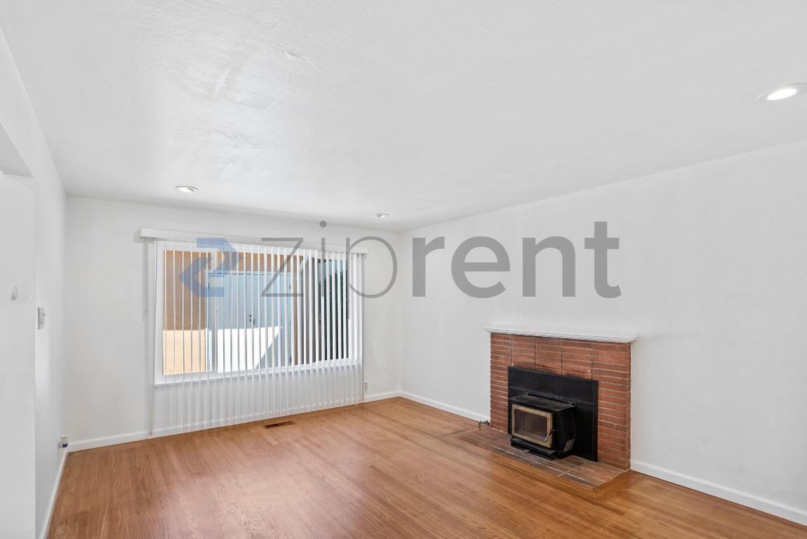 1729 Elm St #2 - Photo 7 of 31