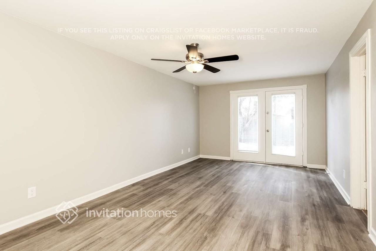 4512 N 81st Dr - Photo 5 of 14